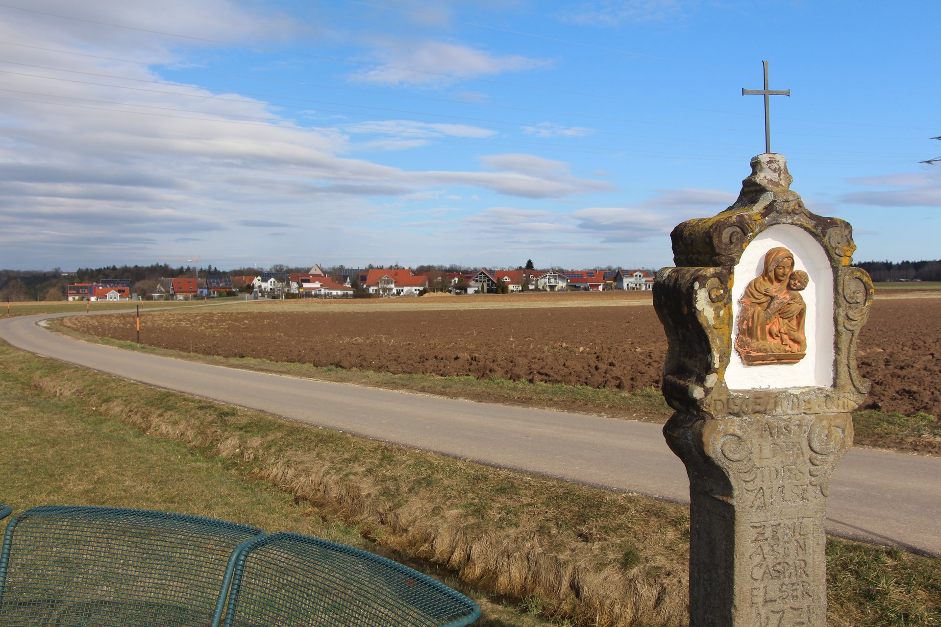 Bildstock mit Seitsberg im Hintergrund